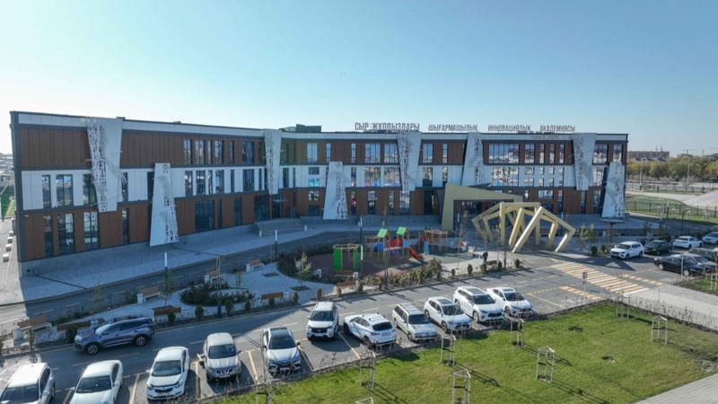 President surveys Syr Zhuldyzdary creative and innovative academy President surveys Syr Zhuldyzdary creative and innovative academy