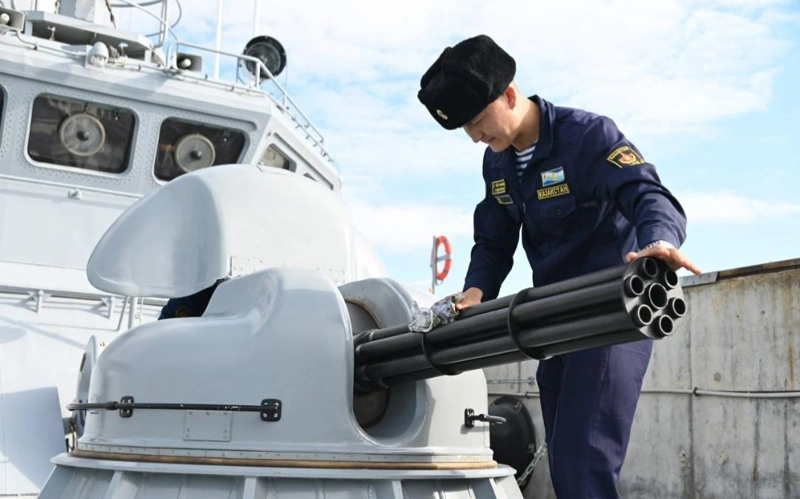 Қазақстан Әскери-теңіз күштерінің кемелері қысқы кезеңге дайын