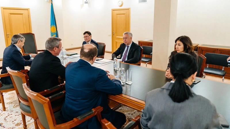 TikTok представил Серику Жумангарину исследование о влиянии цифровой платформы на бизнес Казахстана