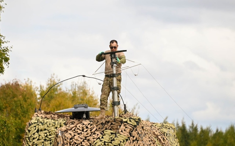 әскери байланысшы