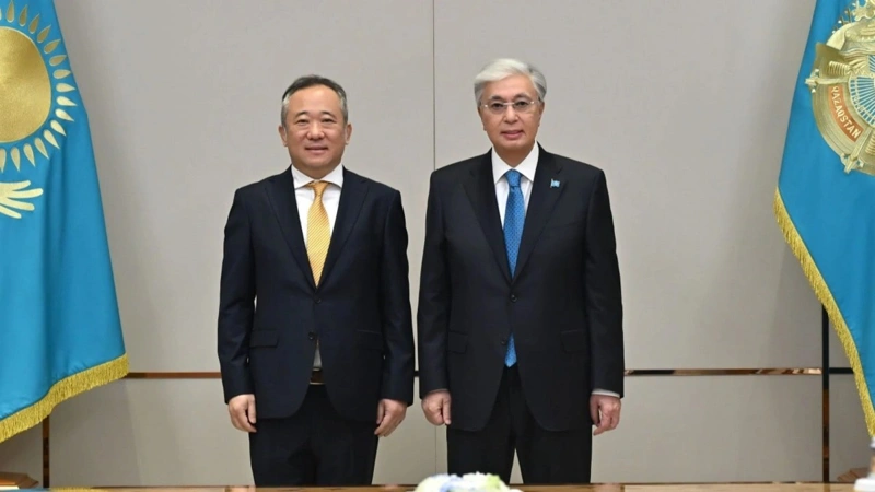 Тоқаев ва Пэн