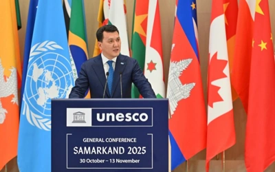 Nikky Case порно видео