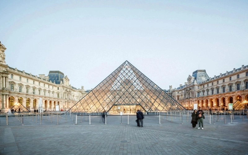 Повышенные цены на билеты в музеи вступают в силу во Франции  для неграждан Евросоюза
