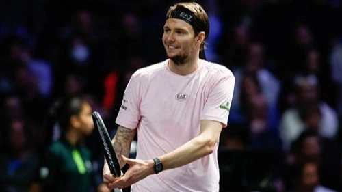 Alexander Bublik loses in Paris semi-finals, but hits a new career high ranking