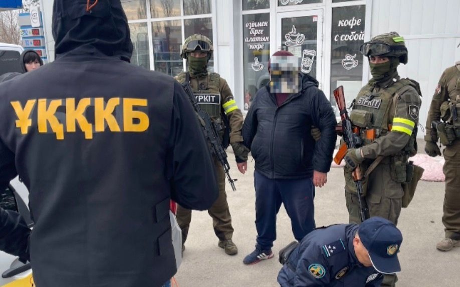 Ксения Собчактың жалаңаш суреттері