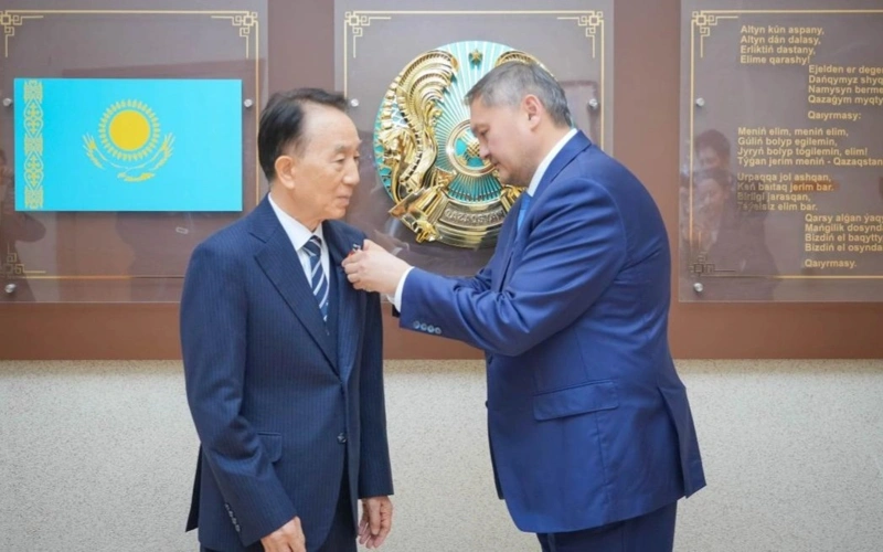 Woosong Educational Foundation Honorary Chairman Sung Kyung Kim awarded Kazakhstan’s Order of Dostyq