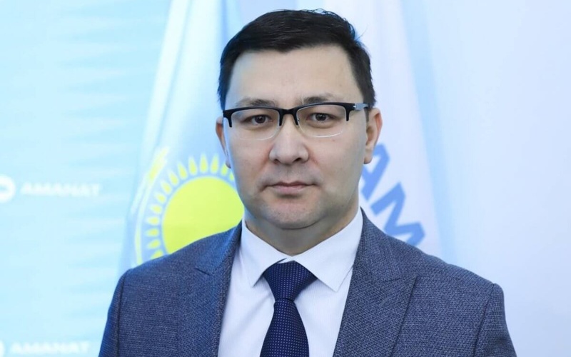 КАРАСАЕВ Нурбек Карасаевич