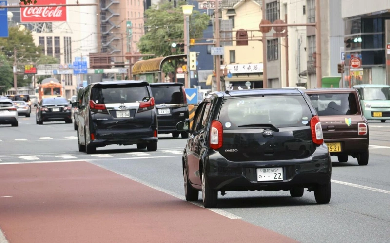 Japan auto mechanic job availability up on low birthrate