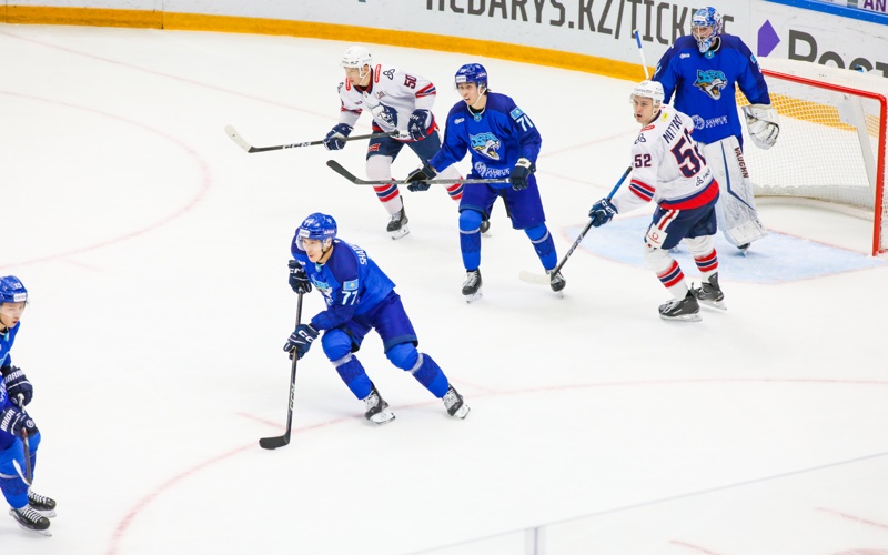 «Барыс» уступил «Нефтехимику» и потерпел четвёртое поражение подряд