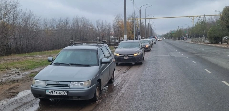 Оның аяғының арасында шашы бар қалың кискасы бар. Әйел мастурбациясының әдістері: өмірлік тәжірибе