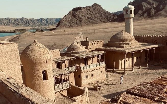 «Город кочевников»  Танбалы Тас новый мост