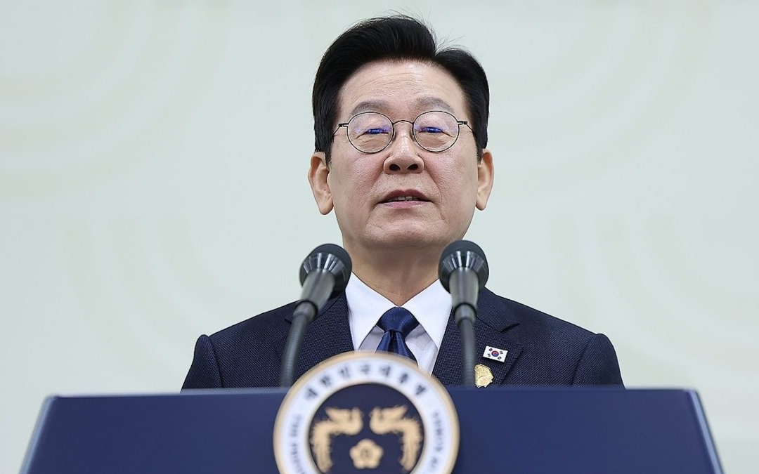 Ekstrennoe Rasporyazhenie V Yuzhnoy Koree Priostanovili Prodazhu Gosaktivov C0f776