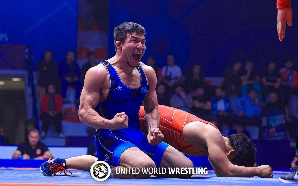 Әзірбайжанның әйелімен түскен секс видеосы