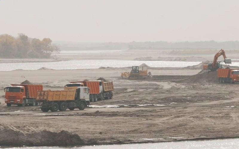 60 тысяч кубометров песка и гравия извлечены из Коксарайского контррегулятора 