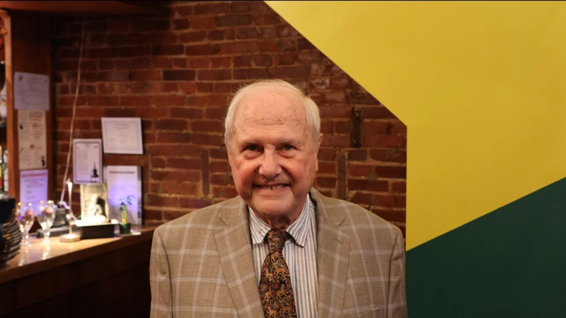  Фредерик Старр 