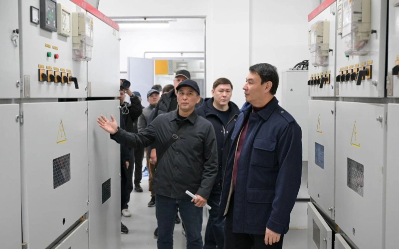 Аким Алматы проверил строительство подстанции «Тұздыбастау»