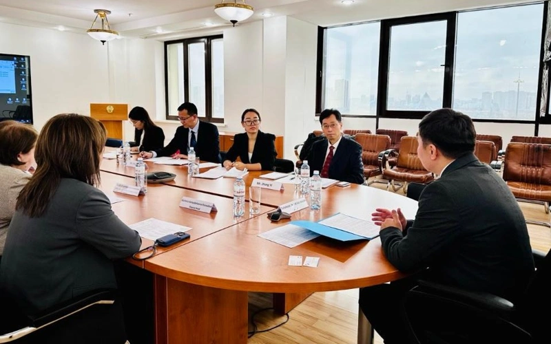 哈萨克斯坦与中国加强家庭调查与生活水平统计领域合作