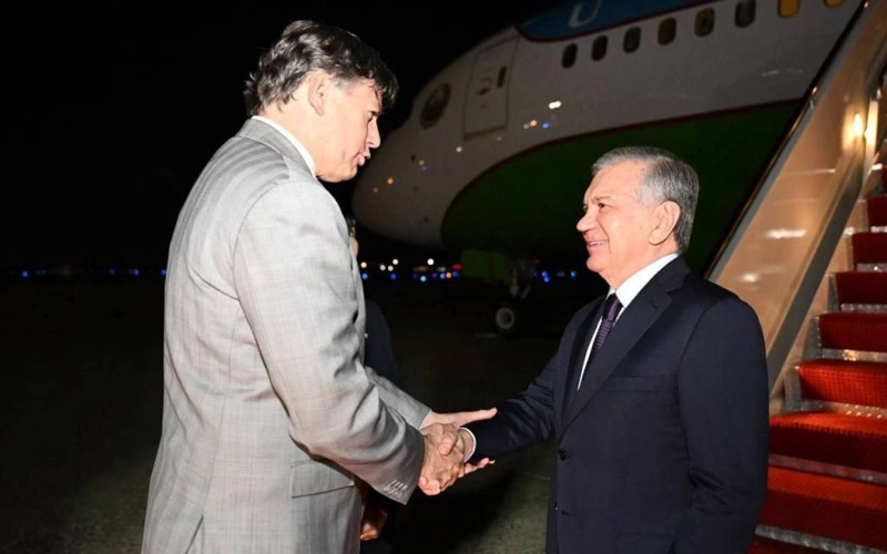 The President of Uzbekistan arrives in the United States 