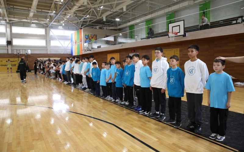 Аким Алматы посетил новый спорткомплекс и Национальную библиотеку Аким Алматы посетил новый спорткомплекс и Национальную библиотеку