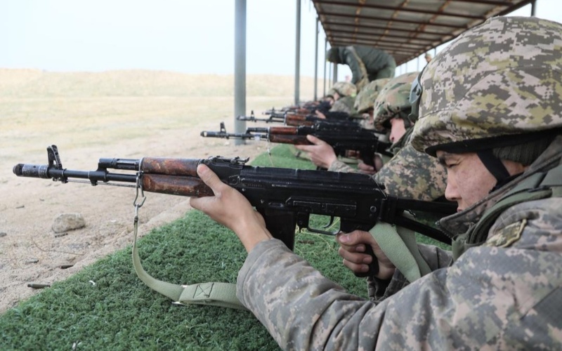 征兵进行时:1500多名新兵加入哈萨克斯坦空降突击部队 征兵进行时:1500多名新兵加入哈萨克斯坦空降突击部队