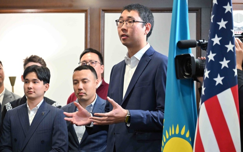 Мемлекет басшысына қазақстандық ІТ стартаптар таныстырылды Мемлекет басшысына қазақстандық ІТ стартаптар таныстырылды