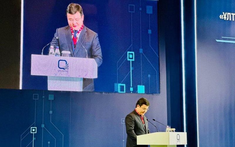 Асет Иргалиев зачитал поздравление Президента п