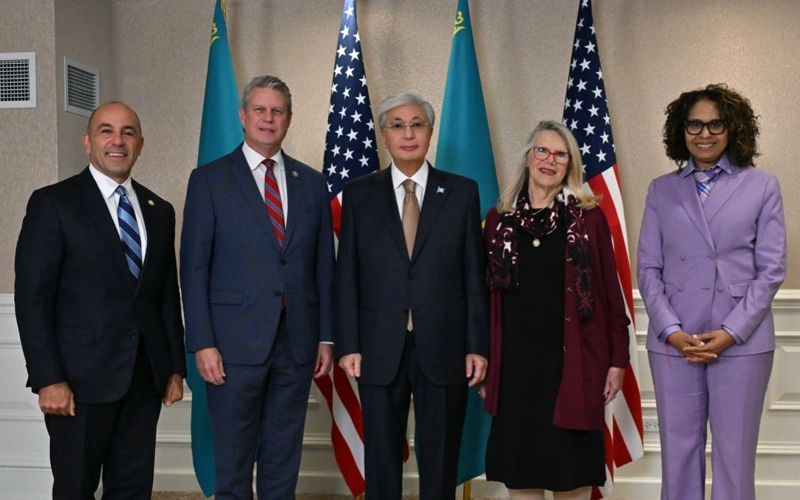 President Kassym-Jomart Tokayev holds meeting with U.S. Congress members