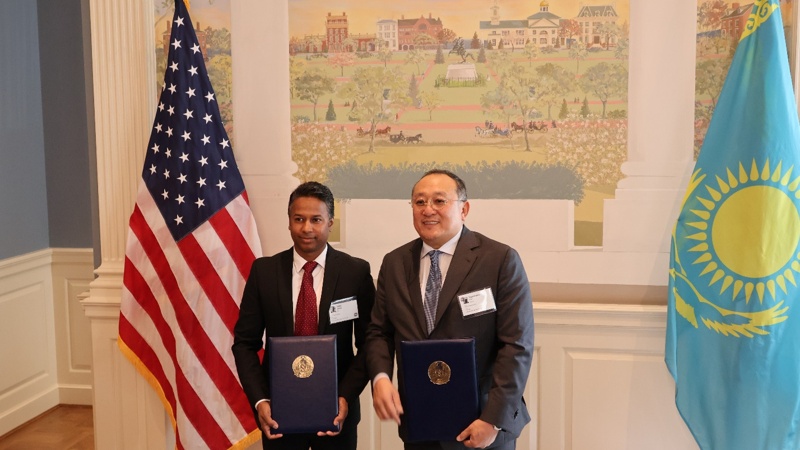 Қазақстан делегациясының АҚШ-қа сапары: 17 млрд долларға бағаланған 30 құжатқа қол қойылды Қазақстан делегациясының АҚШ-қа сапары: 17 млрд долларға бағаланған 30 құжатқа қол қойылды