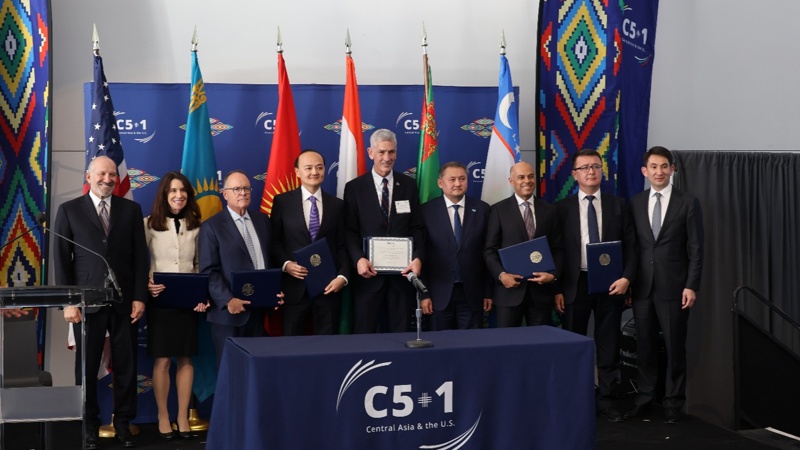 Қазақстан делегациясының АҚШ-қа сапары: 17 млрд долларға бағаланған 30 құжатқа қол қойылды Қазақстан делегациясының АҚШ-қа сапары: 17 млрд долларға бағаланған 30 құжатқа қол қойылды