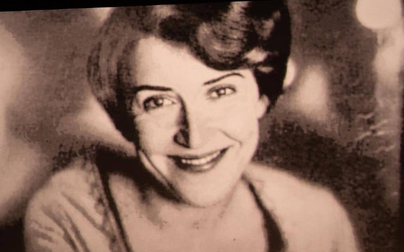 Президент Наталия Сац атындағы театрды 80 жылдық мерейтойымен құттықтады