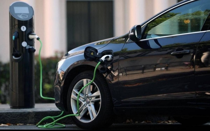 электромобиль электромобиль