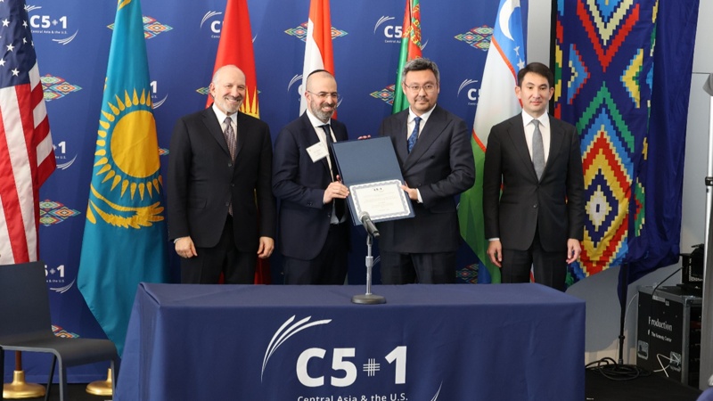 Қазақстан делегациясының АҚШ-қа сапары: 17 млрд долларға бағаланған 30 құжатқа қол қойылды Қазақстан делегациясының АҚШ-қа сапары: 17 млрд долларға бағаланған 30 құжатқа қол қойылды