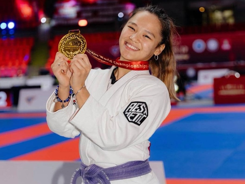 Казахстан занял первое место в общекомандном зачете на ЧМ по джиу-джитсу а