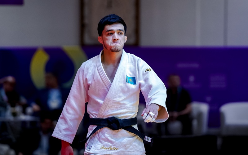 Шерзод Давлатов п