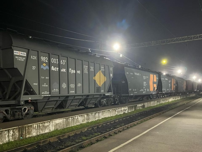 В Армению прибыл первый состав с казахстанской пшеницей