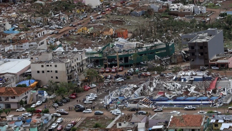 Brazılııadaǵy joıqyn tornadodan júzdegen adam jaralandy