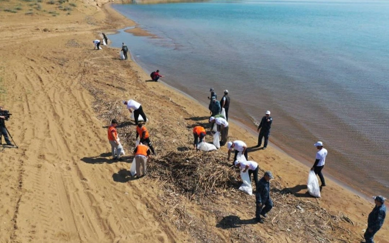 Рыбохозяйственные водоемы очистили от 60 000 тонн мусора