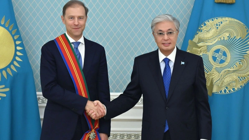 Перед визитом в Москву: Президент Казахстана принял первого вице-премьера России