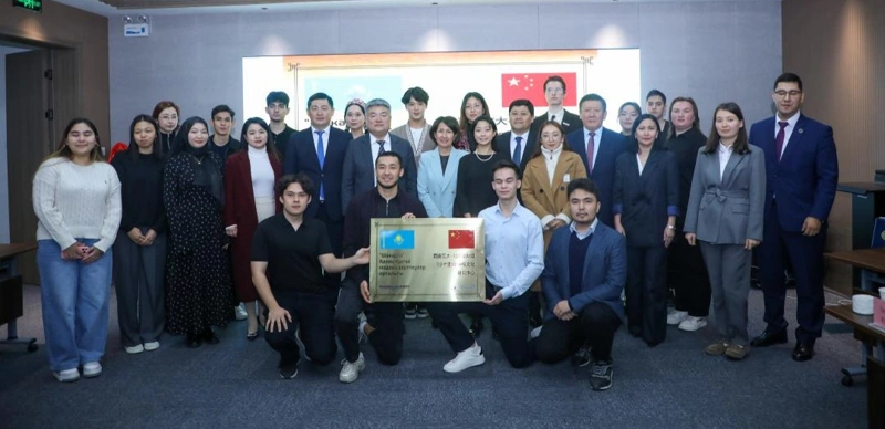 Қытайдың Xi’an Jiaotong University жанынан «Шәкәрім» мәдени зерттеулер орталығы ашылды