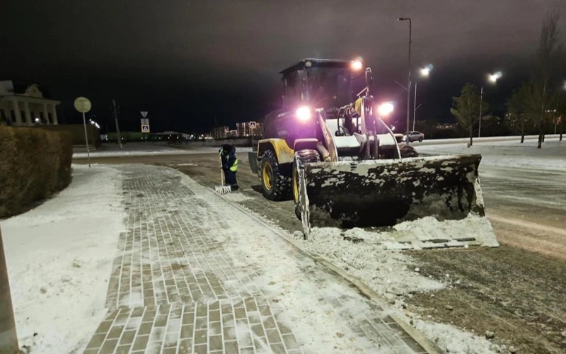 снегоуборка, уборца улиц, снег, астана