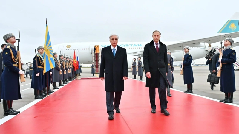 Kassym-Jomart Tokayev arrives in Moscow for state visit