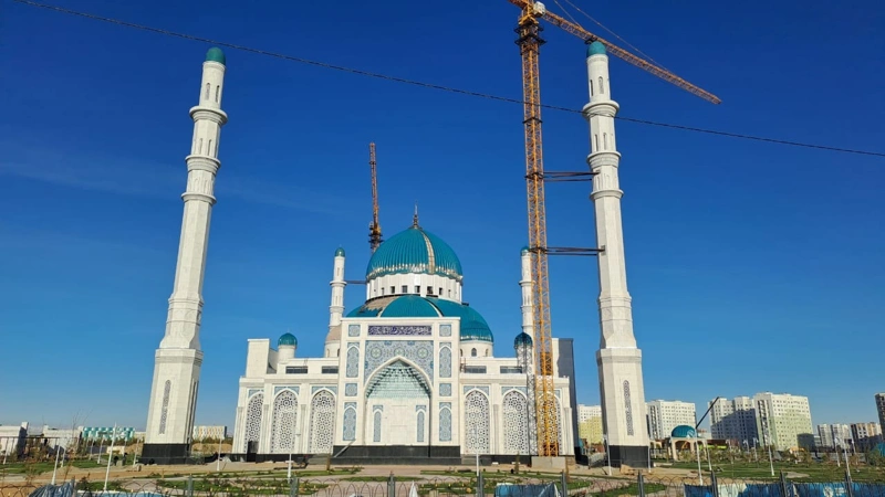 Túrkistandaǵy 5 myń oryndyq meshittiń qurylysy qashan aıaqtalady