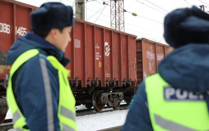 Цветной металл на 2 млн тенге украли с поезда: пятеро осуждены в Алматинской области