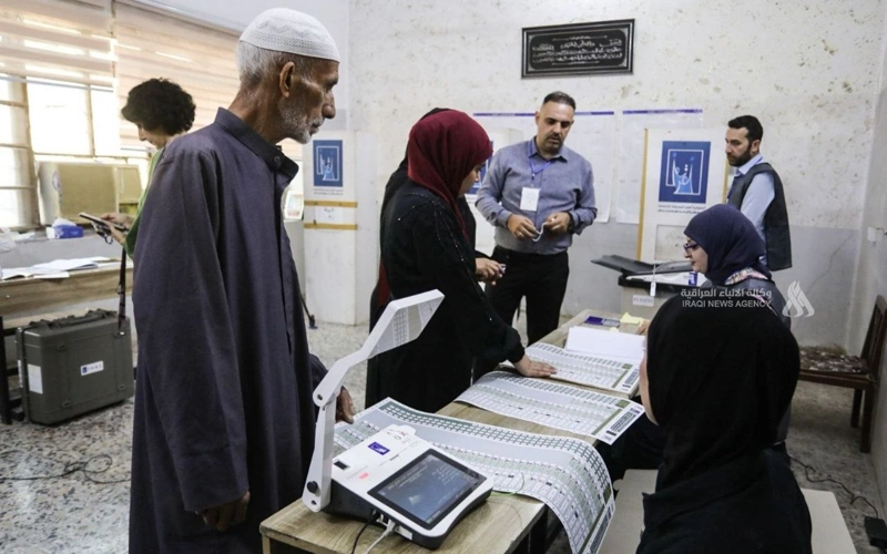Голосование на парламентских выборах началось в Ираке