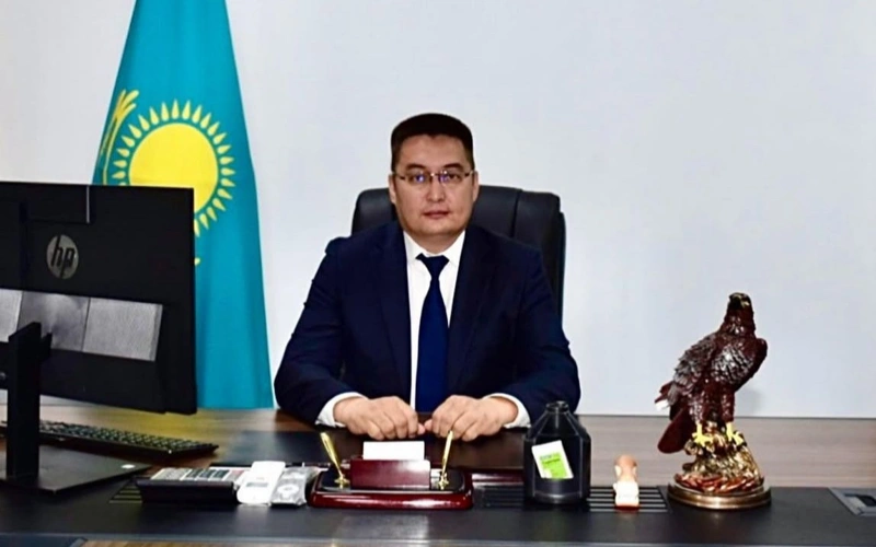  Хромтау қаласының әкімі Сағындық Шабықбаев 