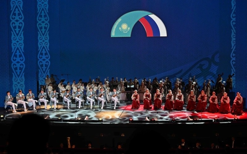 Tokayev and Putin attend Kazakhstani artists’ gala concert in Moscow 