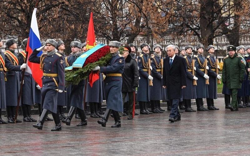 гулчамбар гулчамбар