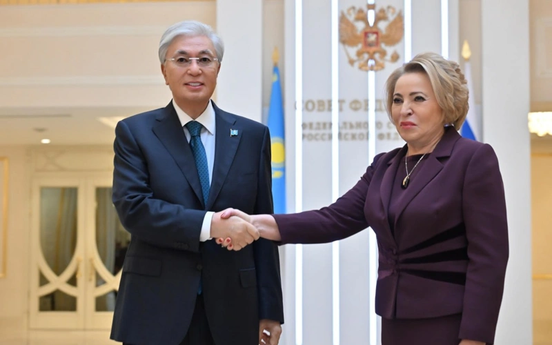 Глава государства провел встречу с Председателем Совета Федерации РФ