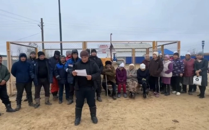 Из-за задержки газа жители села в Актюбинской области остались без отопления