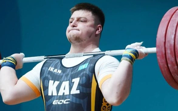 Артем Антропов